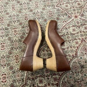 Dansko brown leather high clog 37